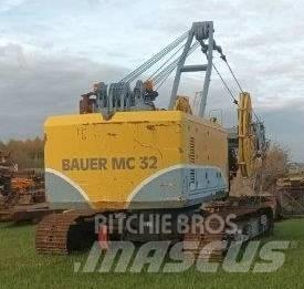 Bauer MC32 Alte echipamente de foraj
