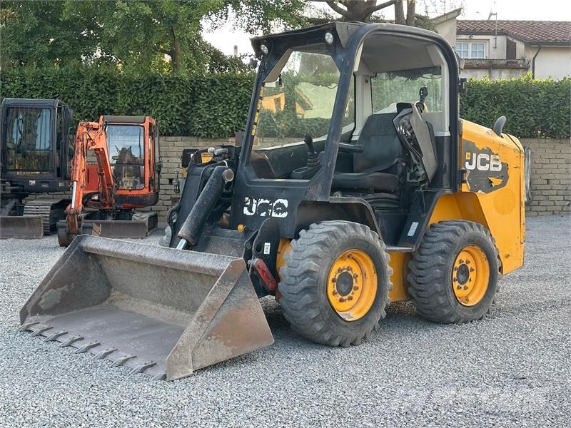 JCB 225 Mini incarcator