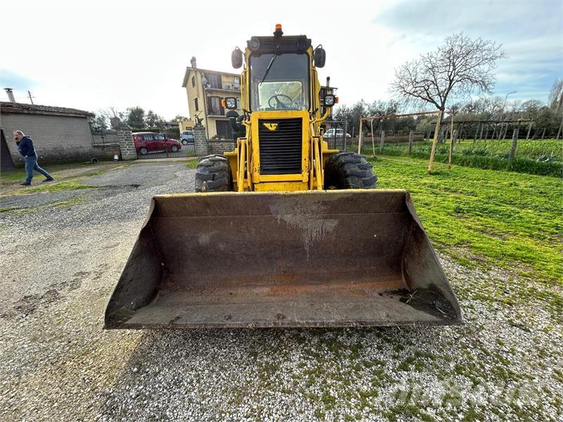 Venieri VF 7.33 Buldoexcavatoare