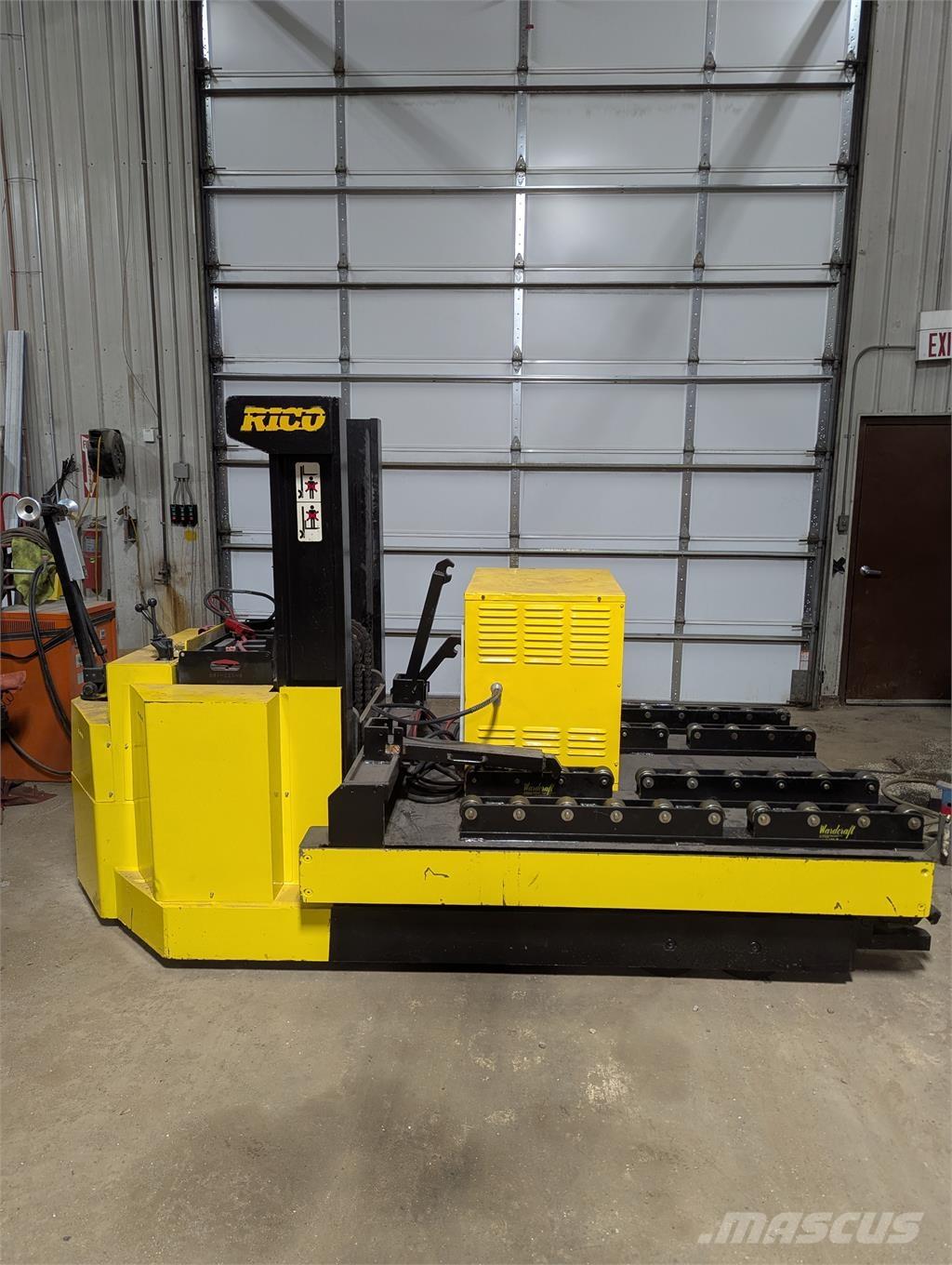 Rico  Camioane cu platforma