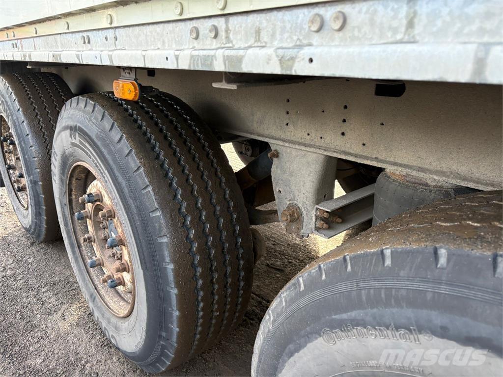 Schmitz 3aks Semi-remorca utilitara