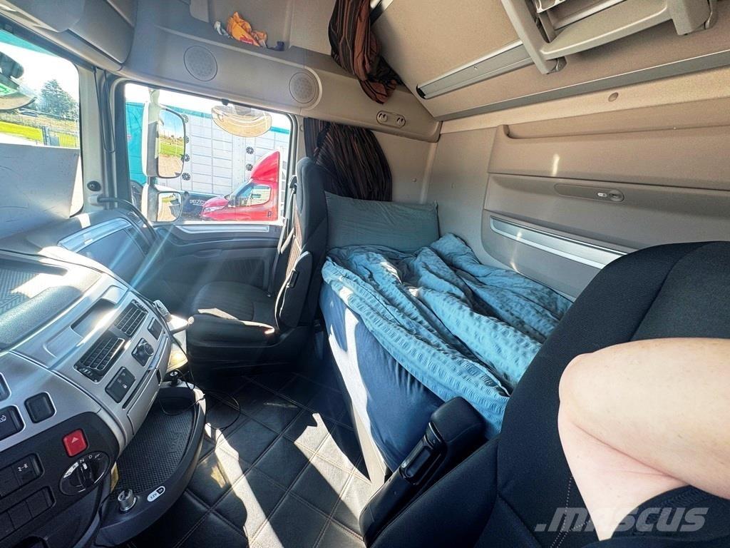 DAF XF 530 Autotractoare