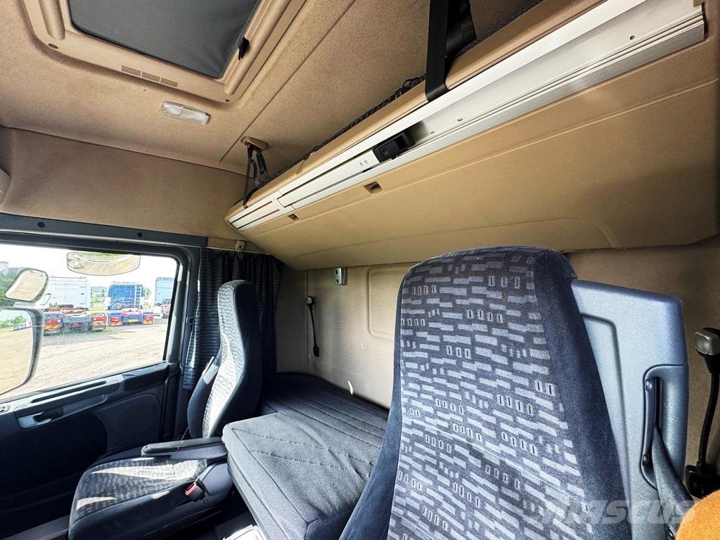 Scania R380 4x2 Camion cu control de temperatura