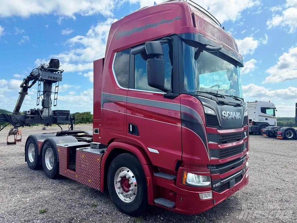 Scania R650 6x4 Autotractoare