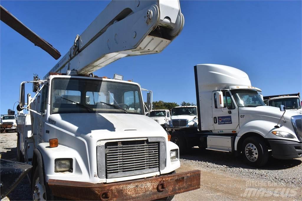 Altec A77T Platforme aeriene montate pe camion