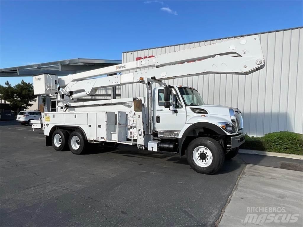 Altec A77TE93 Platforme aeriene montate pe camion