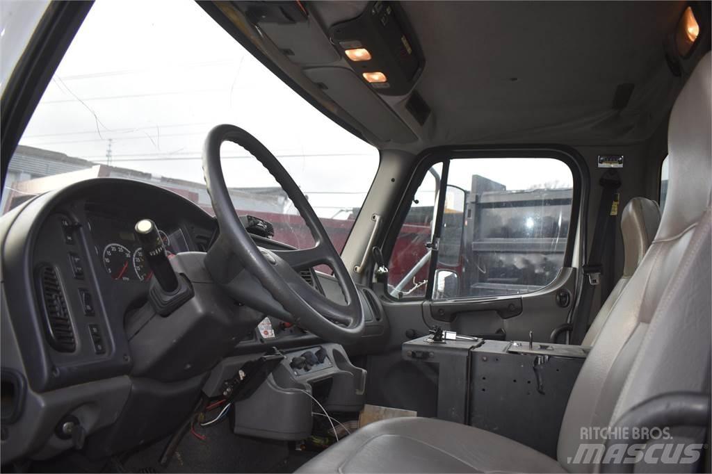 Altec AA755L Platforme aeriene montate pe camion