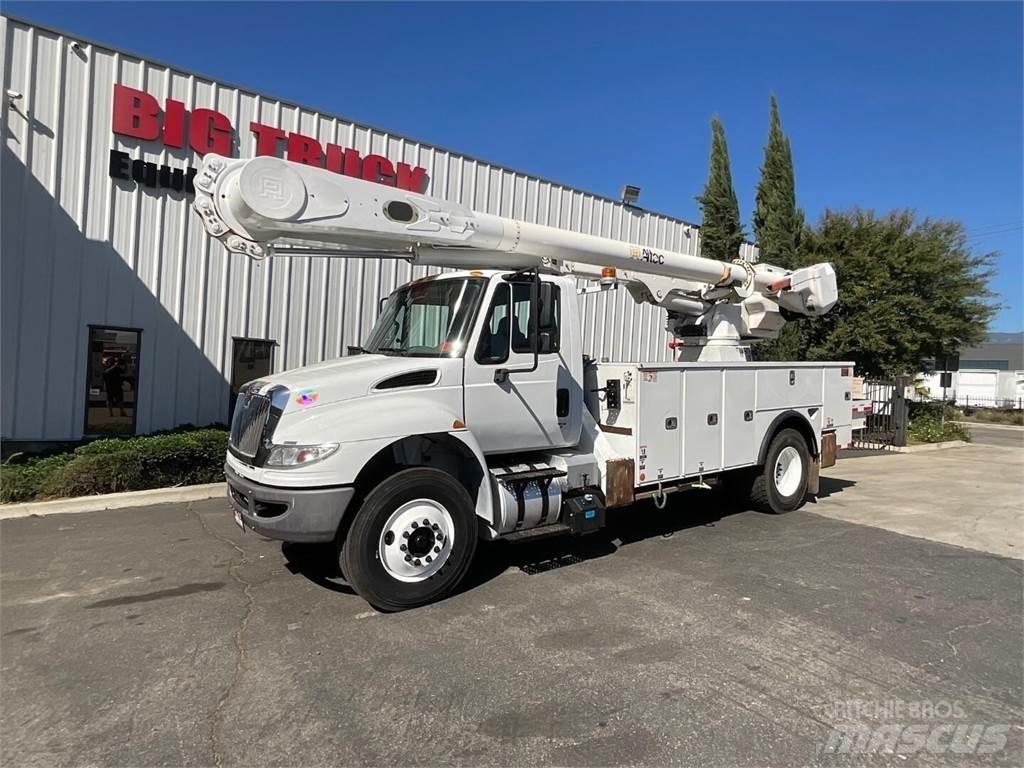 Altec AM55 Platforme aeriene montate pe camion