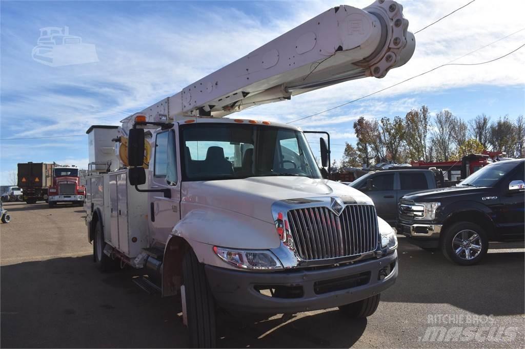 Altec AM55E Platforme aeriene montate pe camion