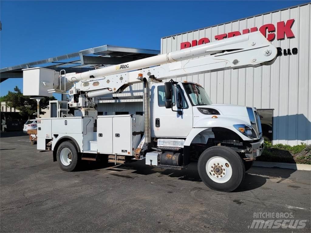 Altec AN55E Platforme aeriene montate pe camion