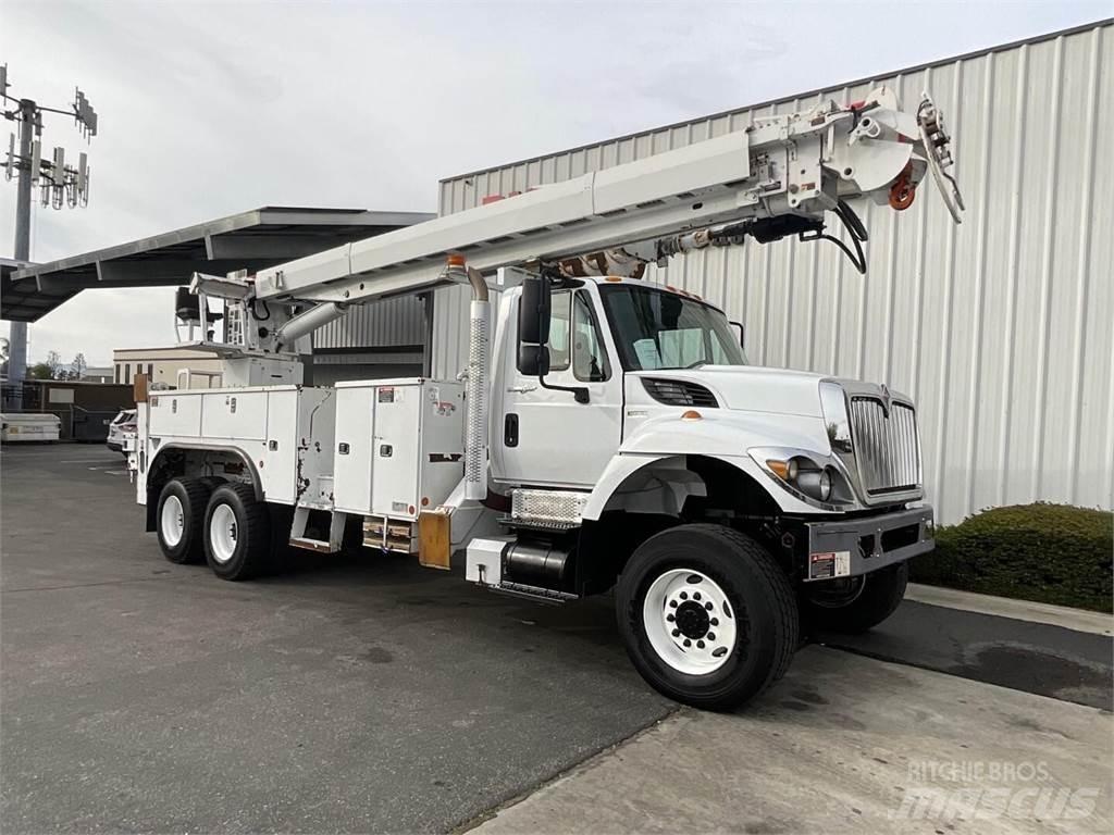 Altec D4065BTR Utilaje mobile de forat
