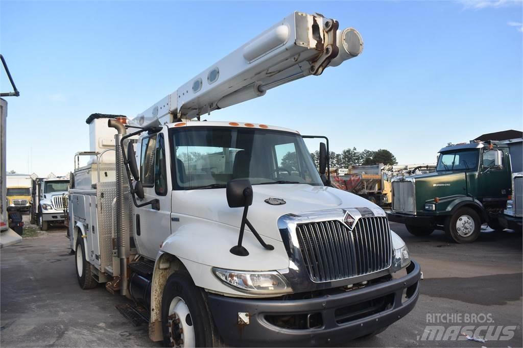 Altec L45M Platforme aeriene montate pe camion