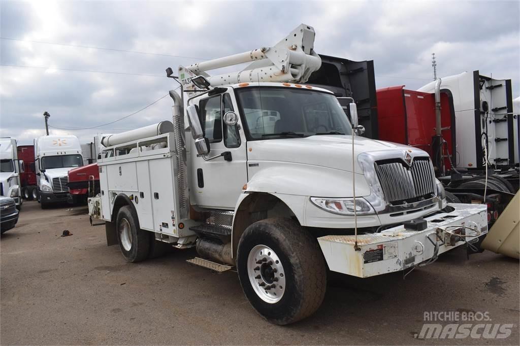 Altec TA37M Platforme aeriene montate pe camion