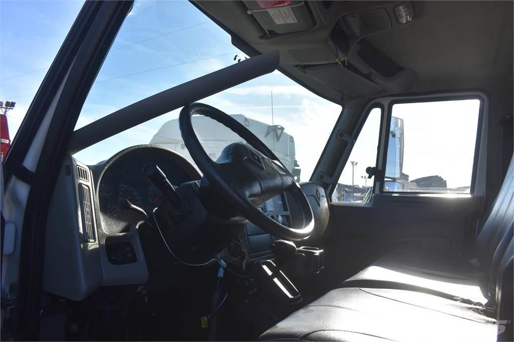 Altec TA41M Platforme aeriene montate pe camion