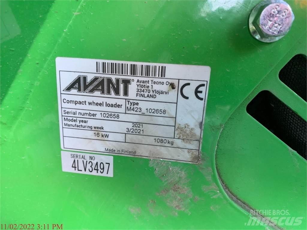 Avant 423 Incarcator pe pneuri