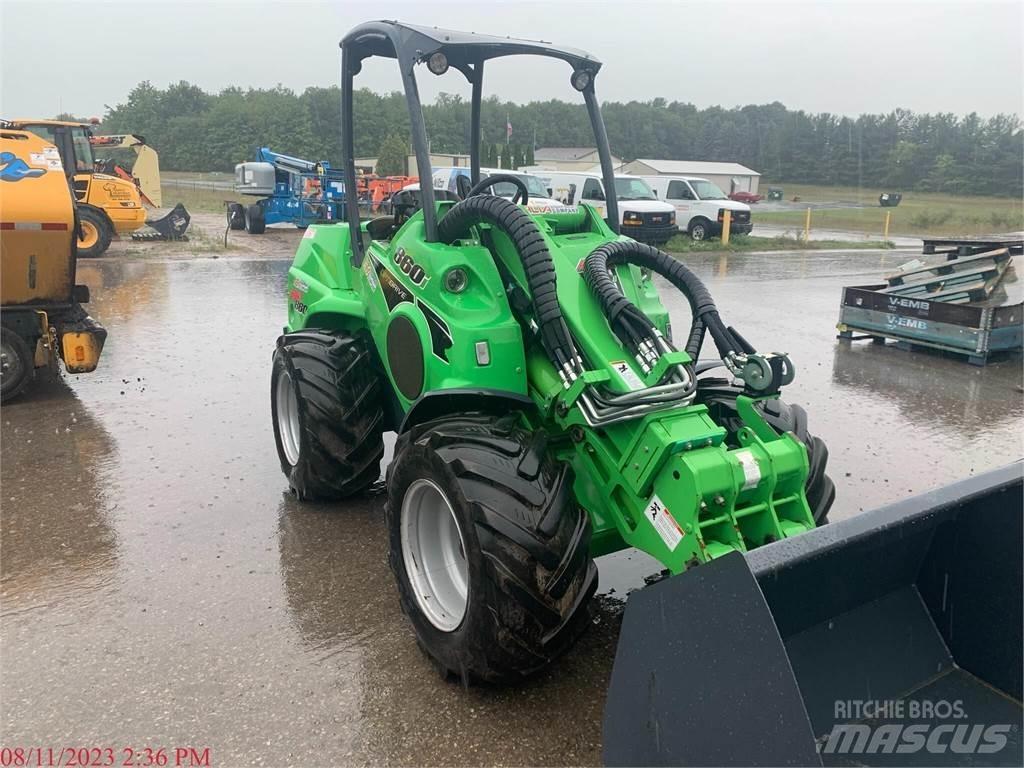 Avant 860I Incarcator pe pneuri