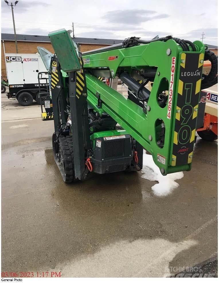 Avant LEGUAN 190 Nacele cu brat articulat