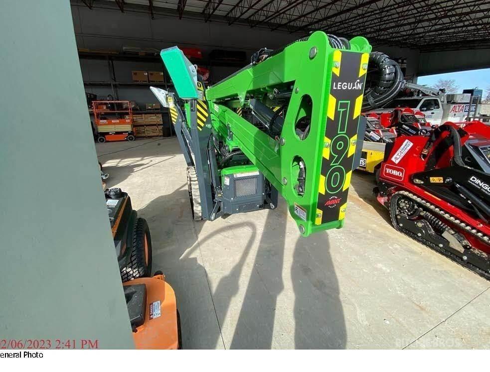 Avant LEGUAN 190 Nacele cu brat articulat