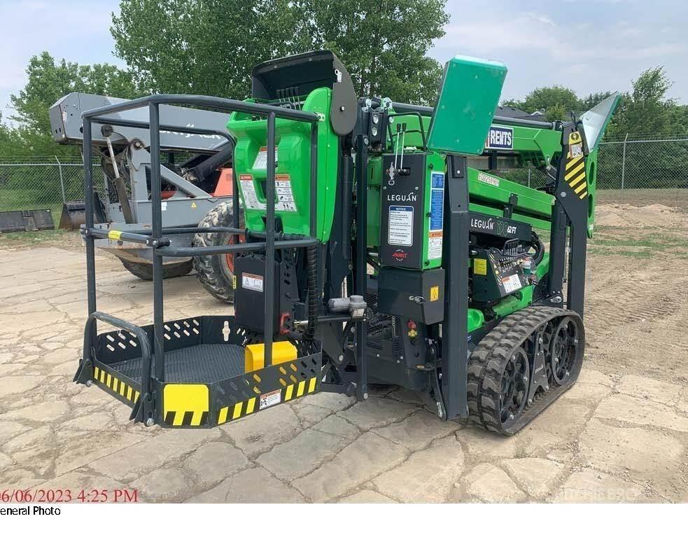Avant LEGUAN 190 Nacele cu brat articulat