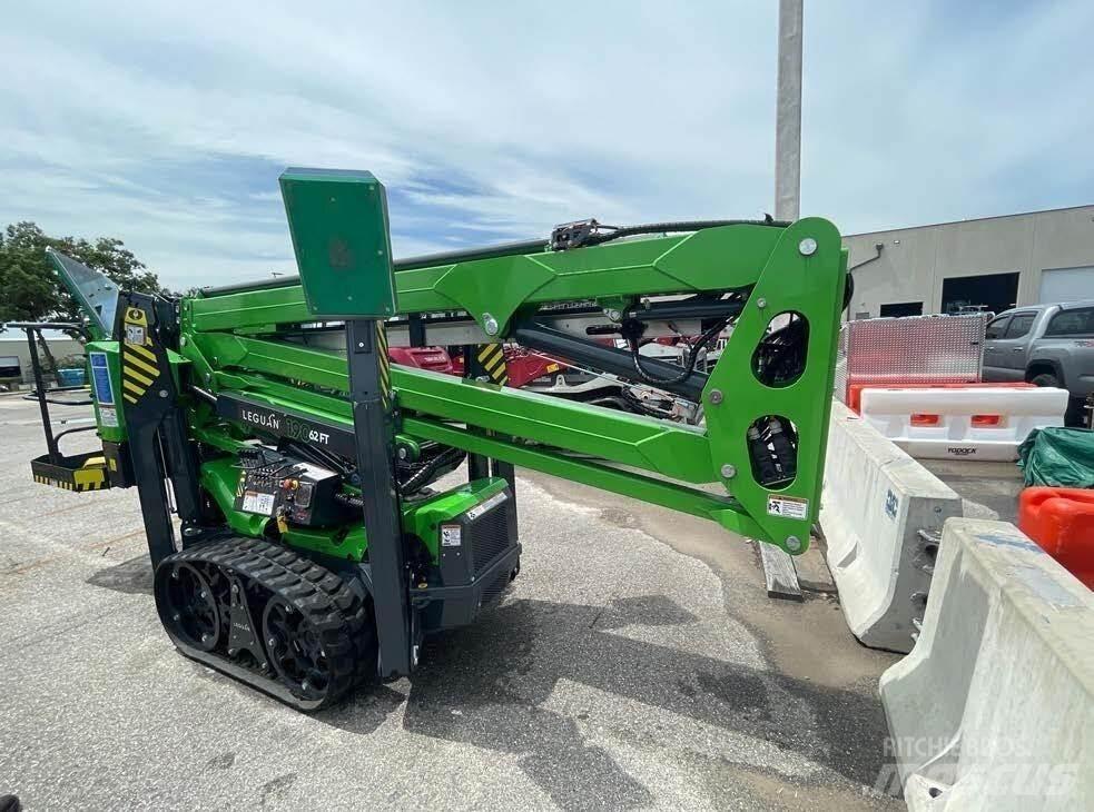 Avant LEGUAN 190 Nacele cu brat articulat