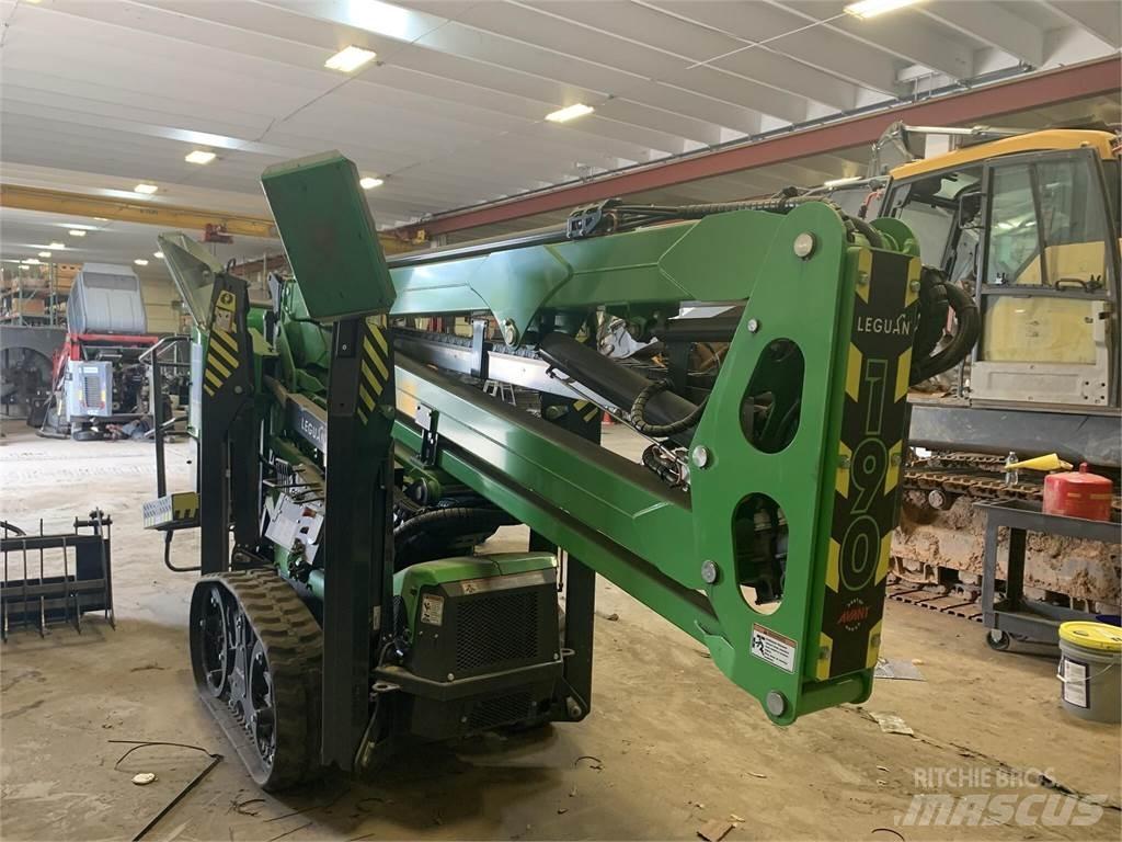 Avant LEGUAN 190 Nacele cu brat articulat