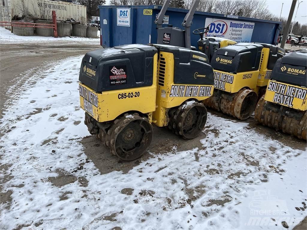 Bomag BMP8500 Cilindri compactori tractabili cu vibratii
