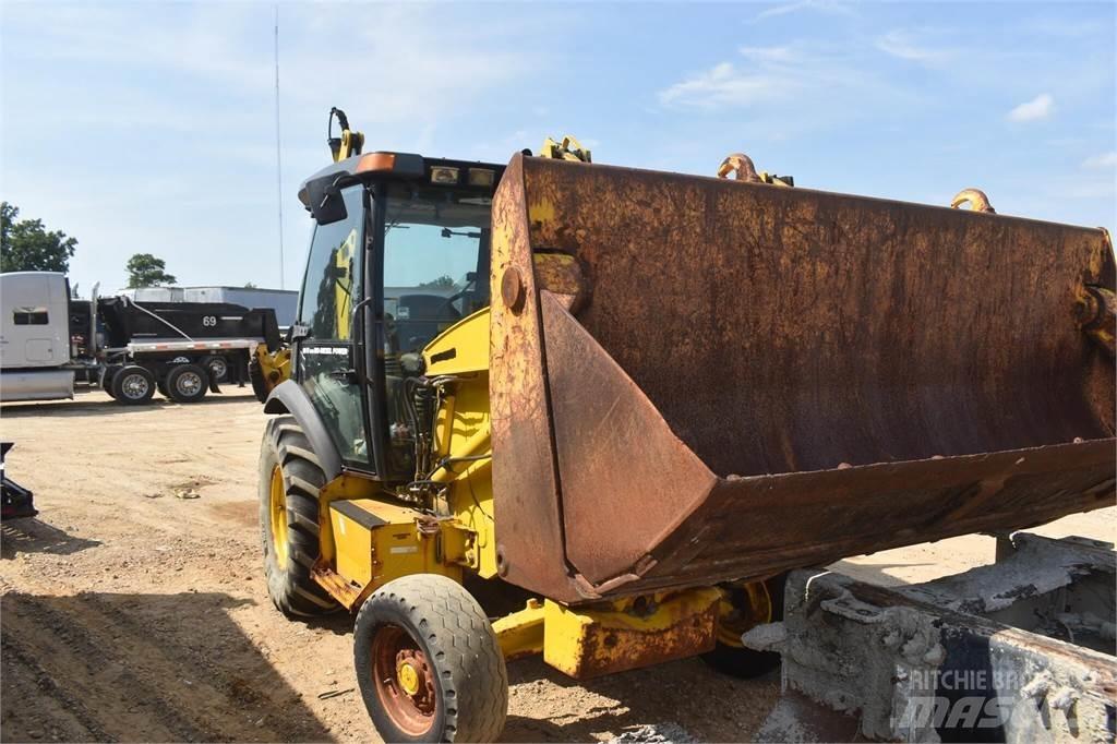 CASE 580M Buldoexcavatoare