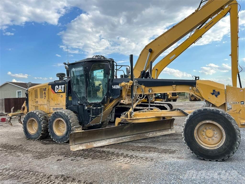 CAT 140M3 Gredere