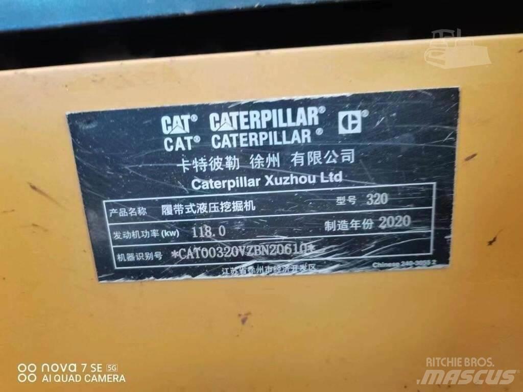 CAT 320 Excavatoare pe șenile
