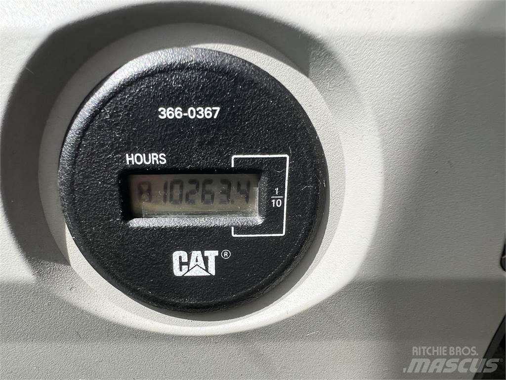CAT 320ELRR Paleta de manipulare