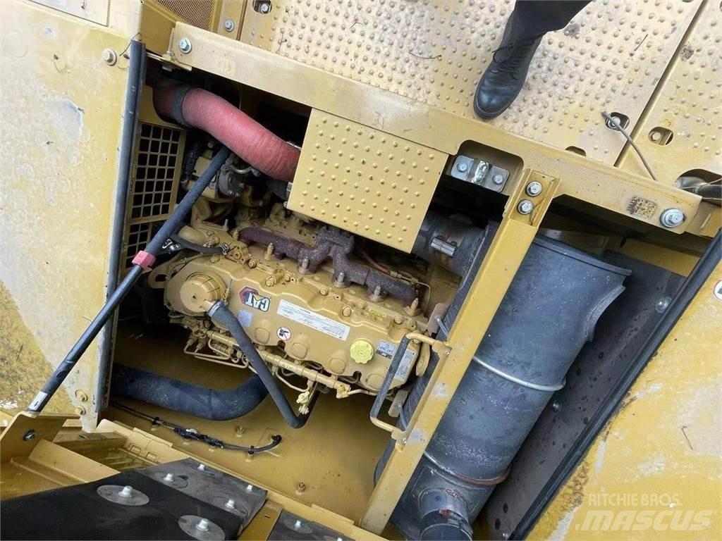 CAT 336 Excavatoare pe șenile
