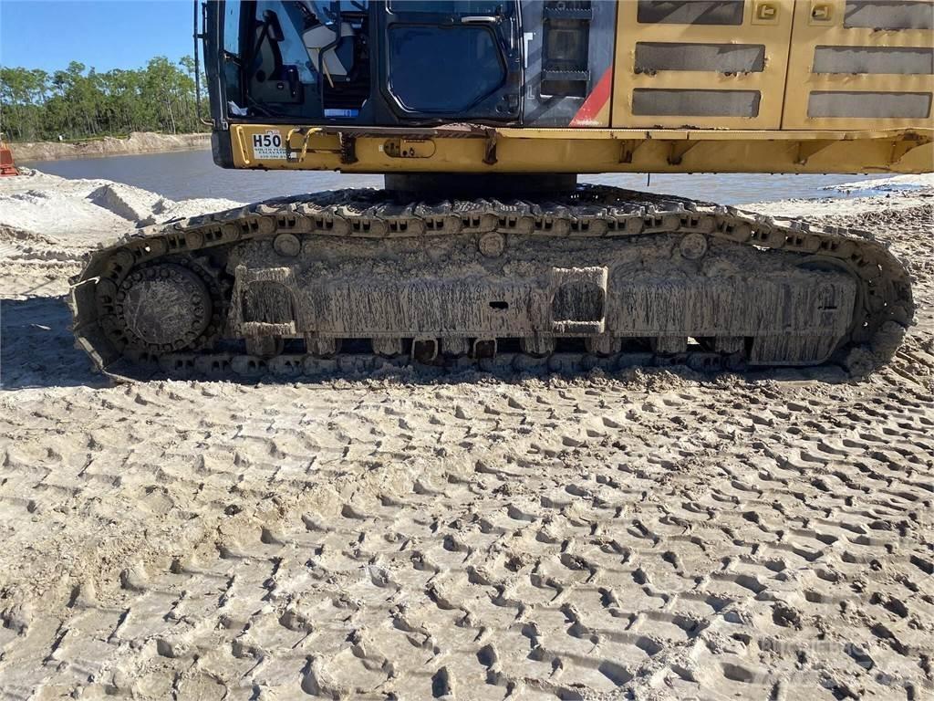 CAT 374FL Excavatoare pe șenile
