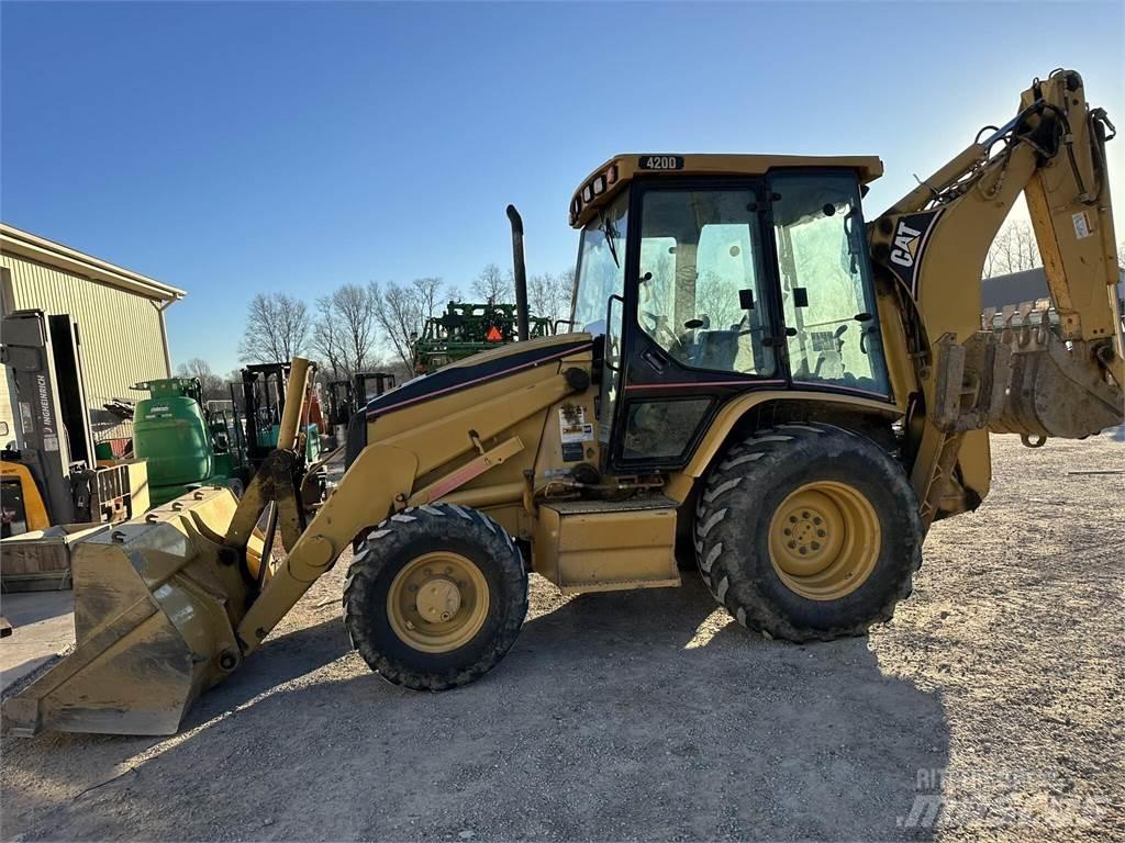 CAT 420D Buldoexcavatoare