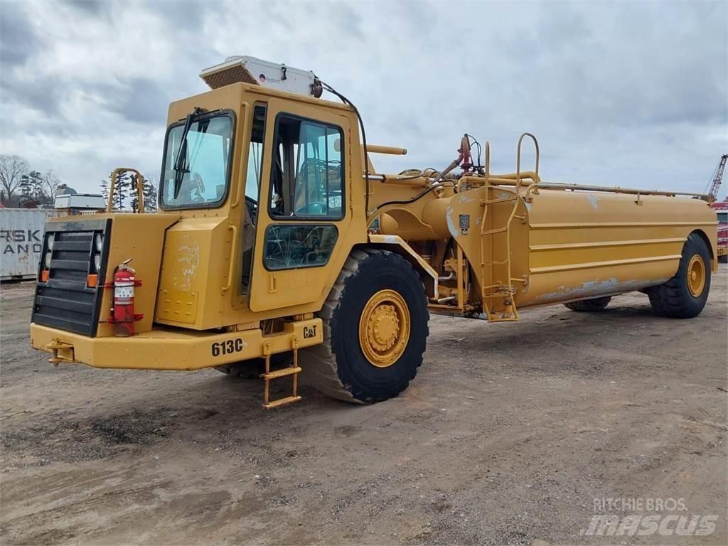 CAT 613C Remorci Cisterne