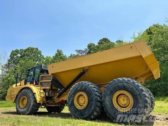 CAT 745 Transportoare articulate