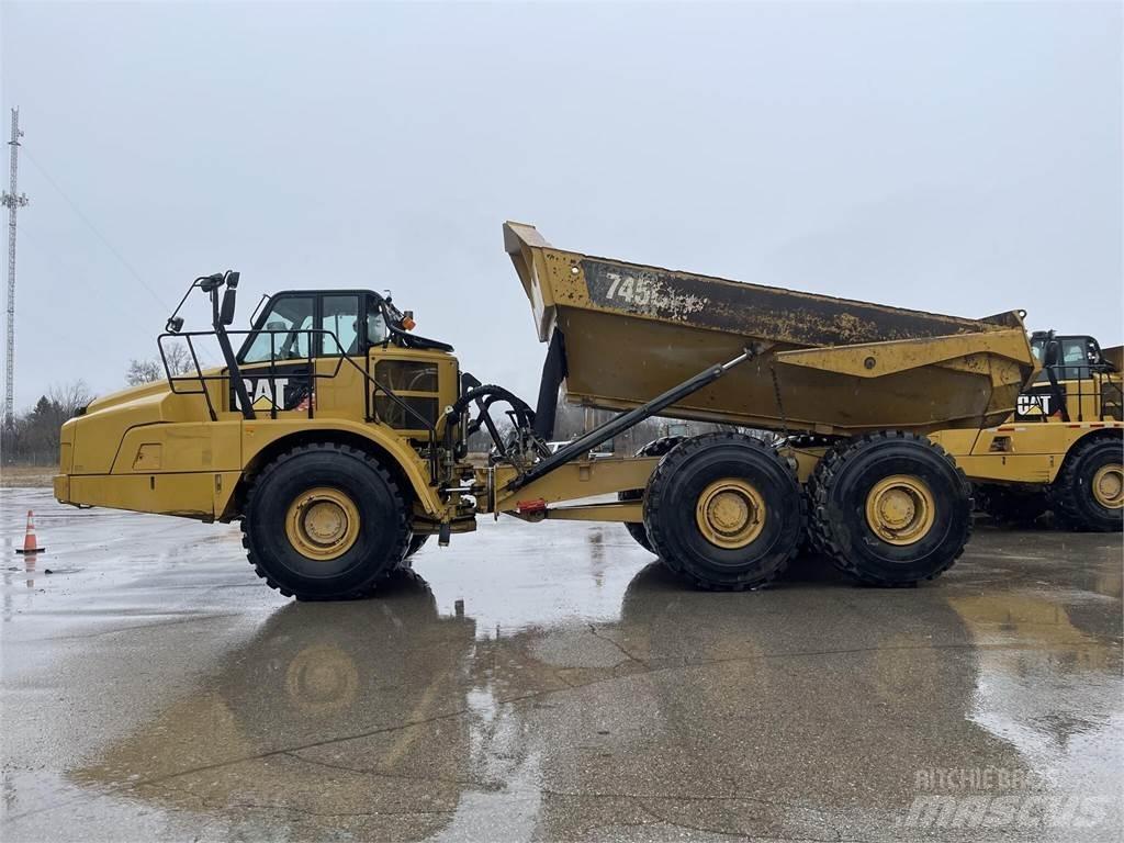 CAT 745C Transportoare articulate