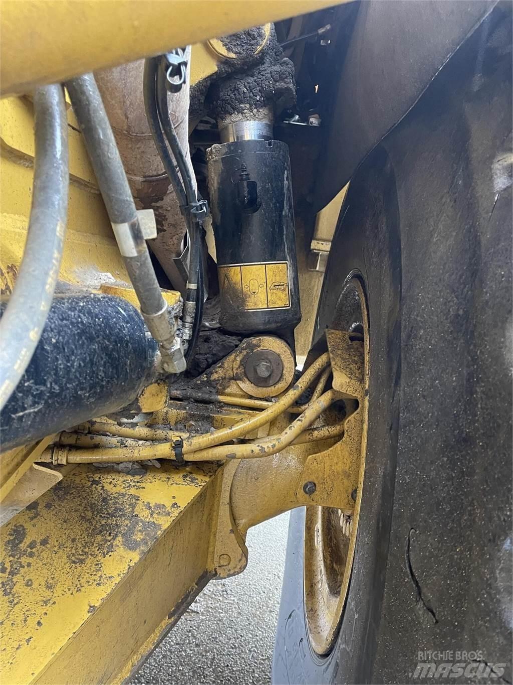 CAT 745C Transportoare articulate