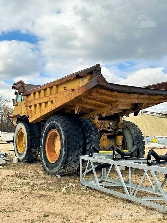 CAT 777B Transportoare articulate