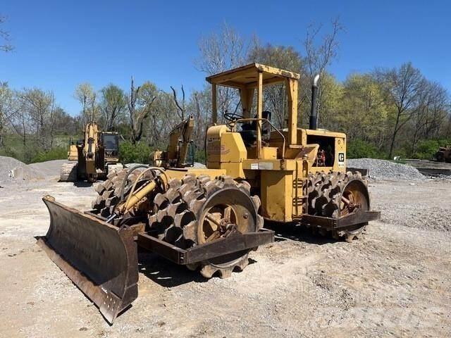 CAT 815 Compactoare deseuri