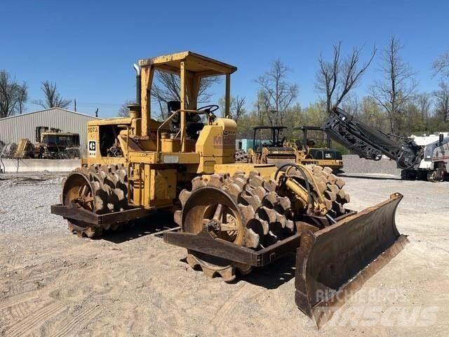 CAT 815 Compactoare deseuri