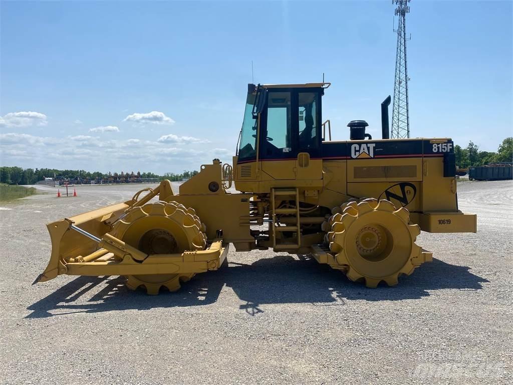 CAT 815F Compactoare deseuri