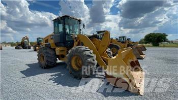 CAT 938M Incarcator pe pneuri