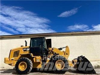 CAT 938M Incarcator pe pneuri