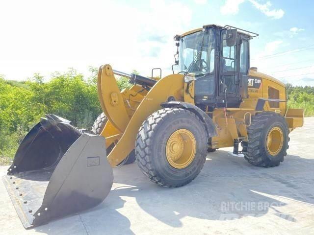 CAT 938M Incarcator pe pneuri