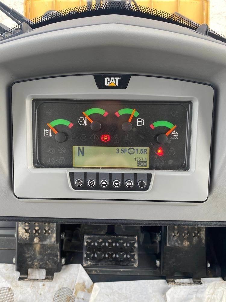 CAT 963K Încarcatoare cu excavator