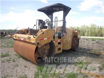 CAT CB64 Cilindri compactori dubli
