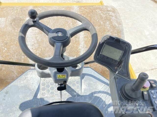 CAT CS54B Cilindri compactori dubli