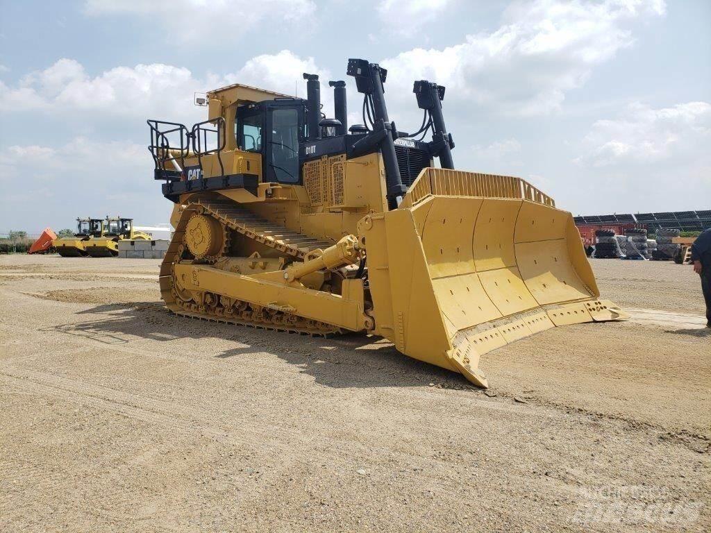 CAT D10T Buldozere pe senile
