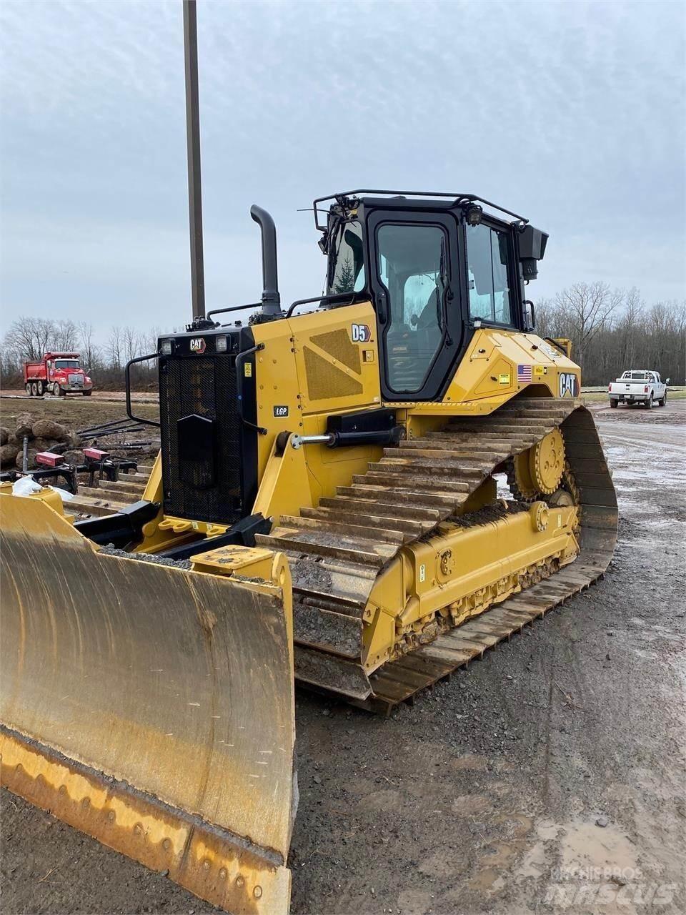 CAT D5 LGP Buldozere pe senile