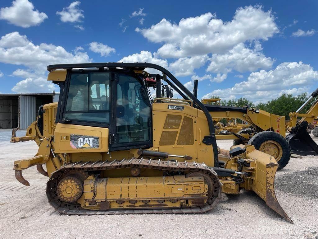 CAT D5K2 XL Buldozere pe senile